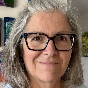 <p>Anne Cardin, artiste-peintre québécoise née en 1963, développe son talent dès l’enfance. Spécialisée en enseignement des arts, elle enseigne plus de 30 ans au secondaire tout en poursuivant une pratique artistique riche et sensible, marquée par l’exploration technique et l’expression de ses émotions.</p>
<p>Consultez sa <a href="https://www.instagram.com/anne_cardin_artiste/" target="_blank" rel="noopener">page Instagram</a></p>
<p><img src="http://199.115.124.215/uploads/_PHOTOS_SECTIONS/symposium/artistes_2025/AnneCardin.jpg" alt="AnneCardin.jpg (32 KB)" width="300" height="300" /></p>